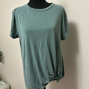 Women’s size M tunic top